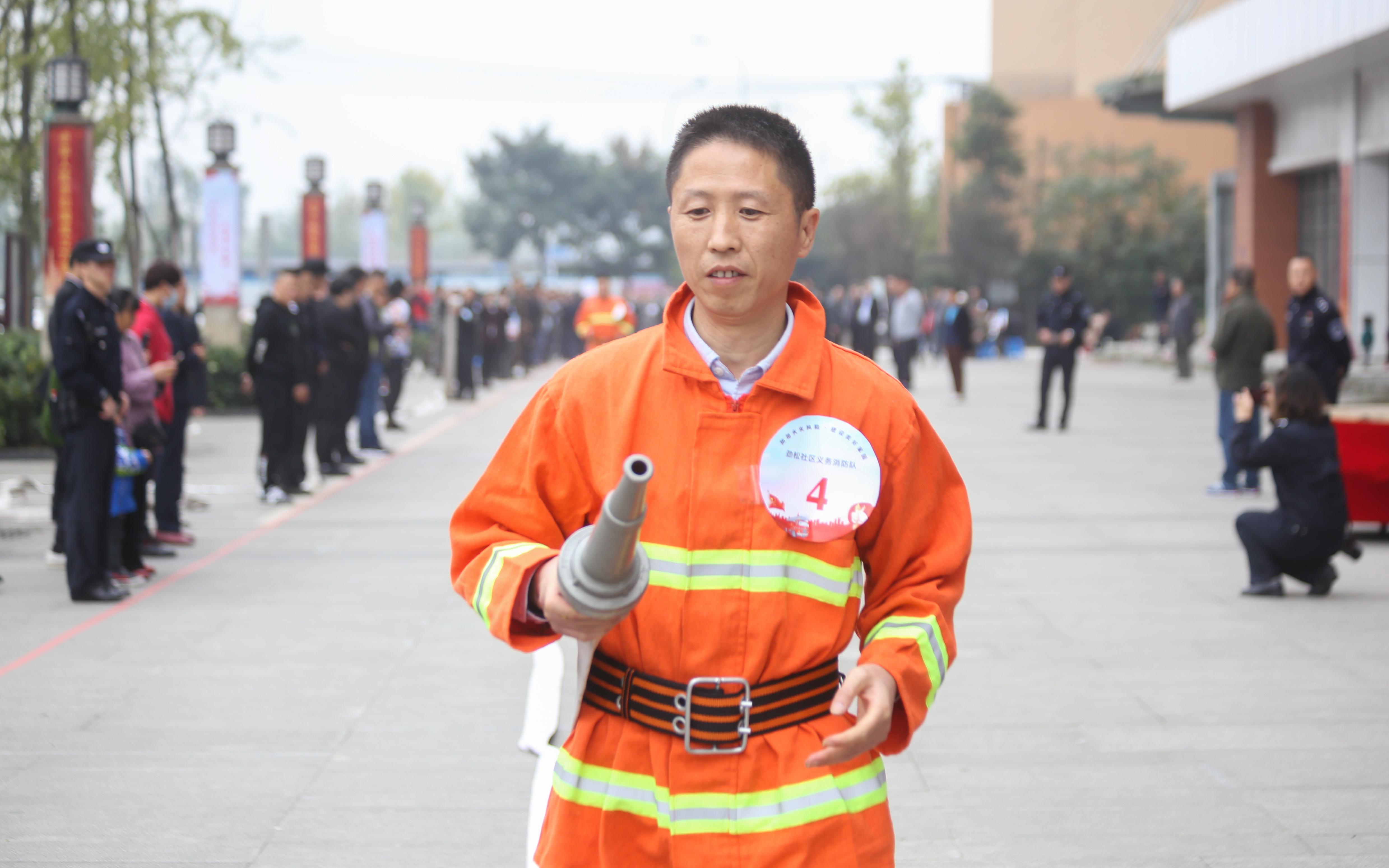 高新区街道办事处优化交通环境，提升居民出行体验的最新报道